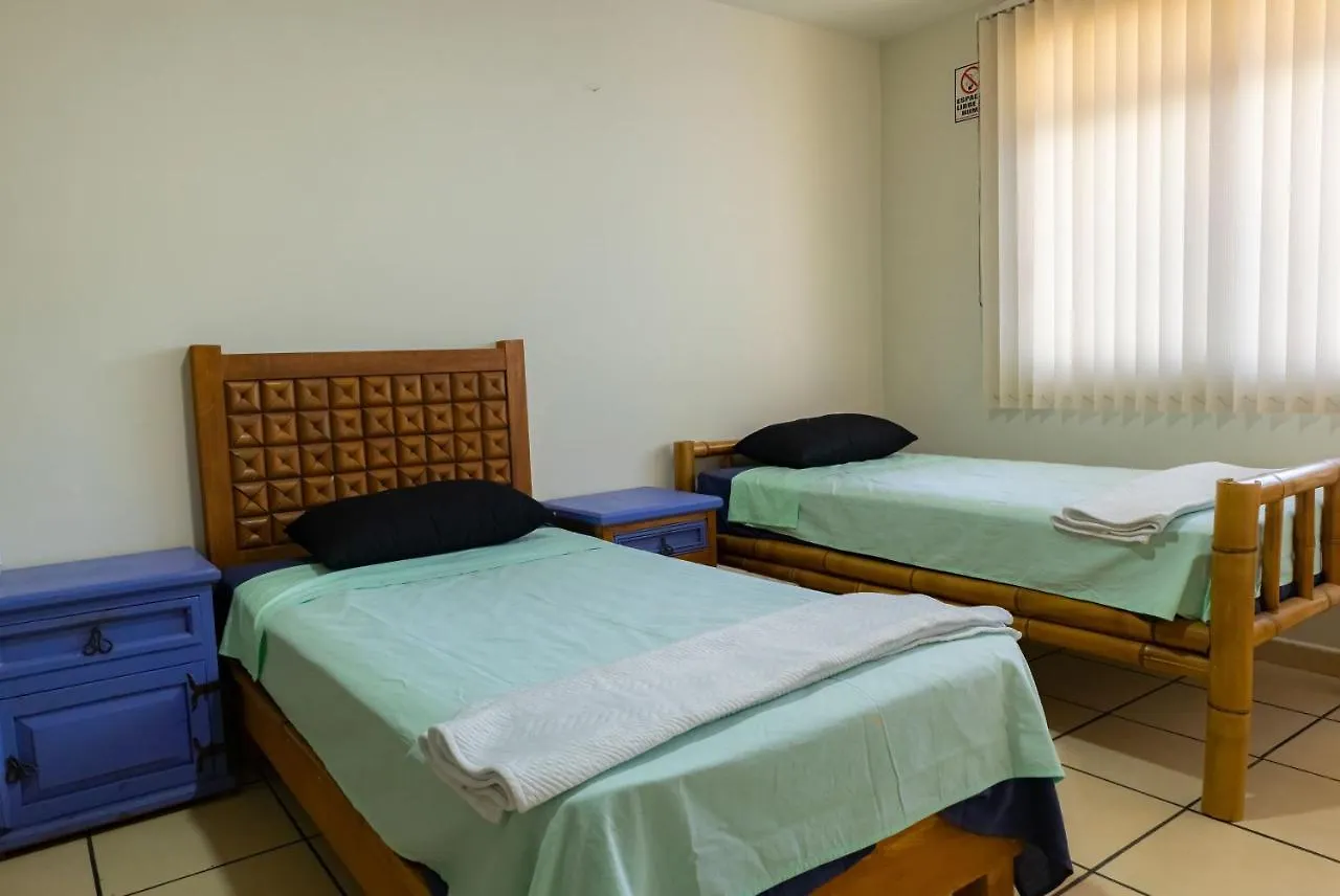 La Creme De La Creme Hostel Puebla 0*,  Mexico
