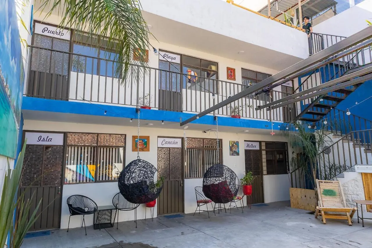 La Creme De La Creme Hostel Puebla 0*,  Mexico